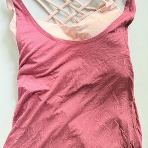 Lululemon Moment to Movement 2-in-1 Tank in Heathered Cherry/Pink Built-in Bra
